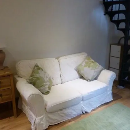 Homestay Beautiful Stay, Close To Centre, University, Business Park, Rds